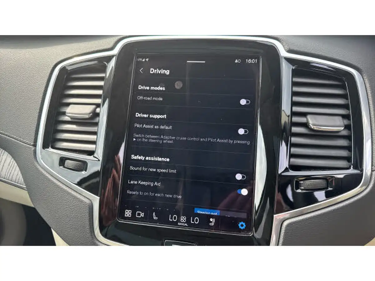 2024-volvo-xc90-20-b6-ultimate-big-30