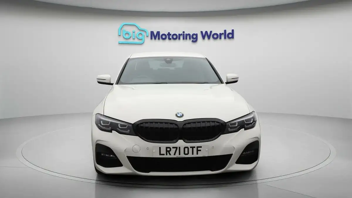 2021-bmw-3-series-20-330e-m-sport-tech-packpro-pack-saloon-4d-big-2