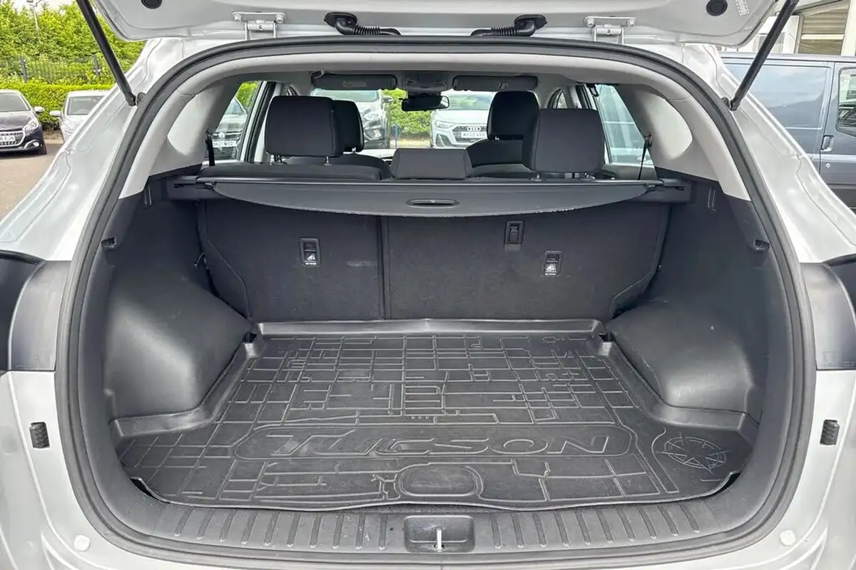 2017-hyundai-tucson-16-gdi-blue-drive-se-big-6
