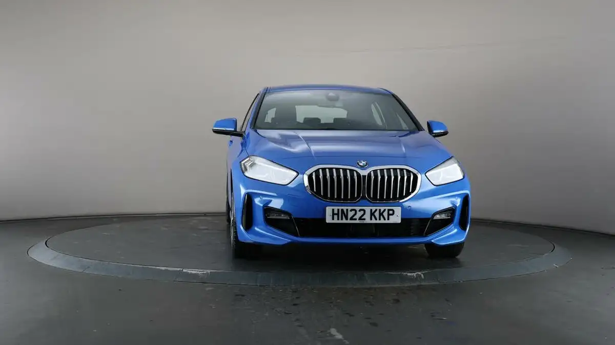 2022-bmw-1-series-15-118i-m-sport-lcp-big-50