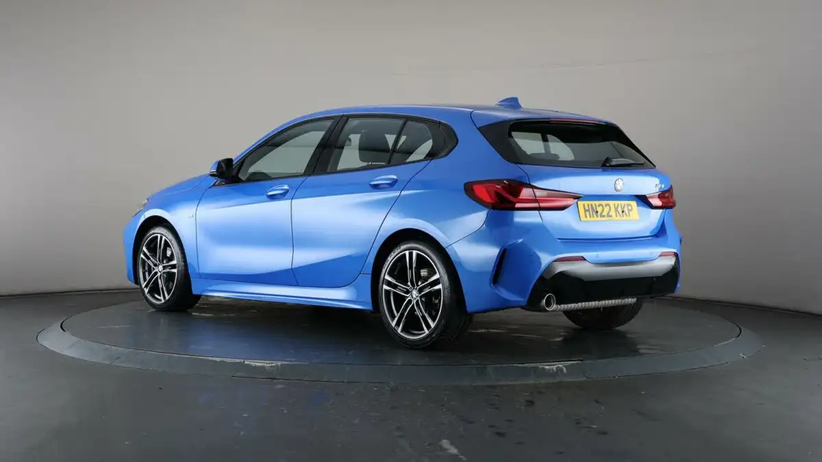 2022-bmw-1-series-15-118i-m-sport-lcp-big-74