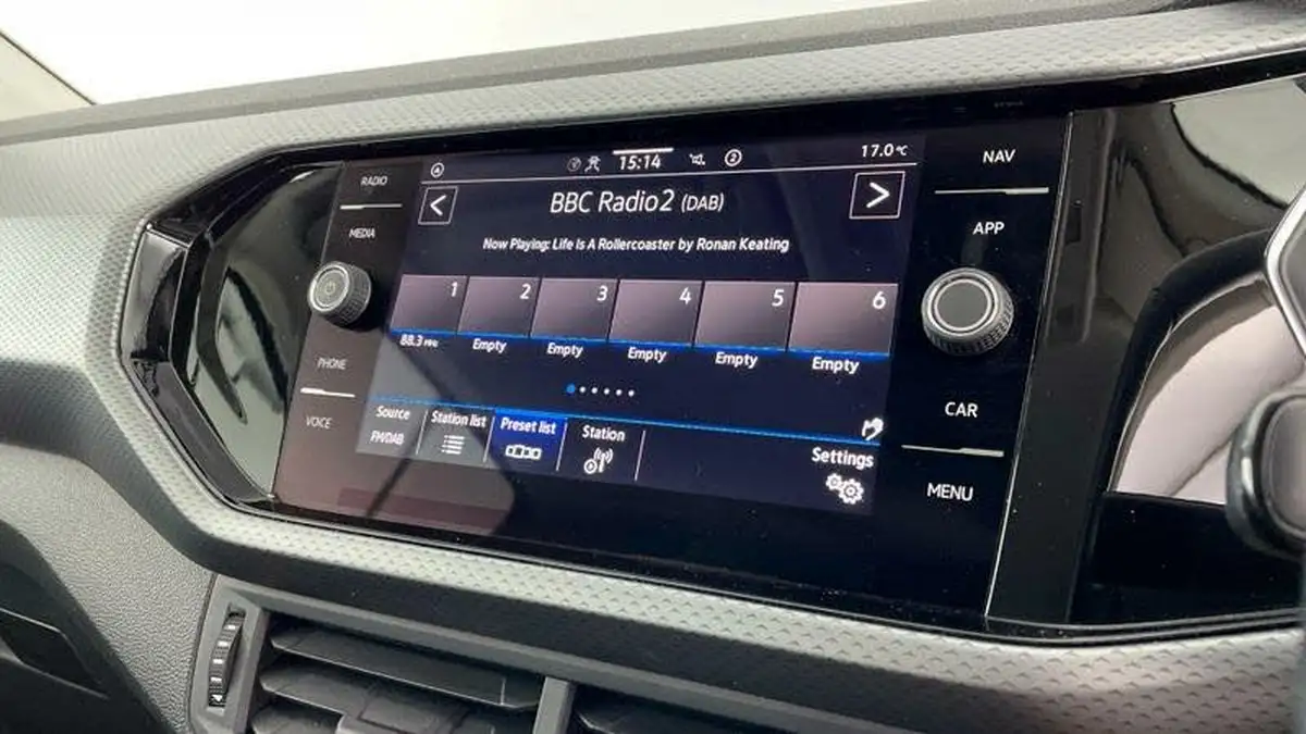 2021-volkswagen-t-cross-10-tsi-active-95ps-big-6