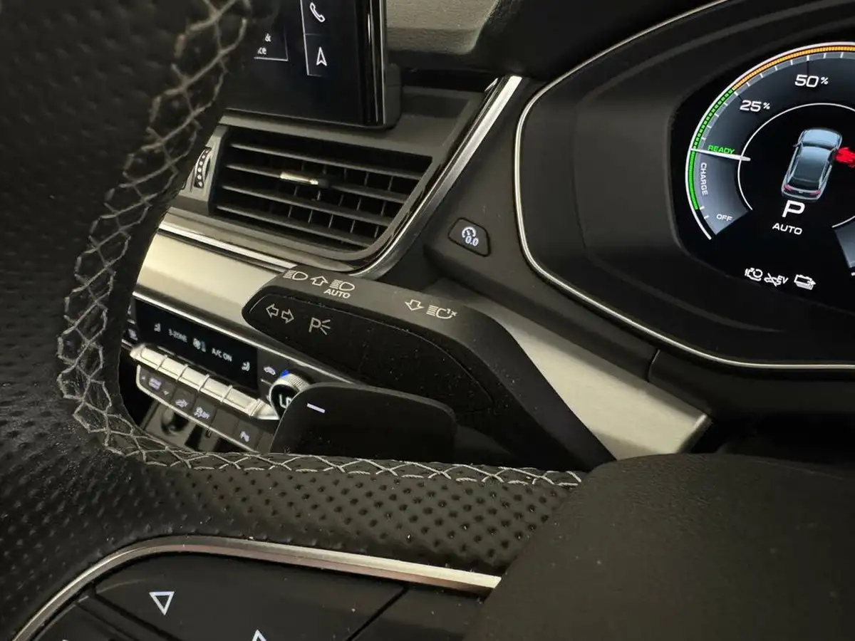 2022-audi-q5-20-50-tfsi-e-s-line-station-wagon-big-53