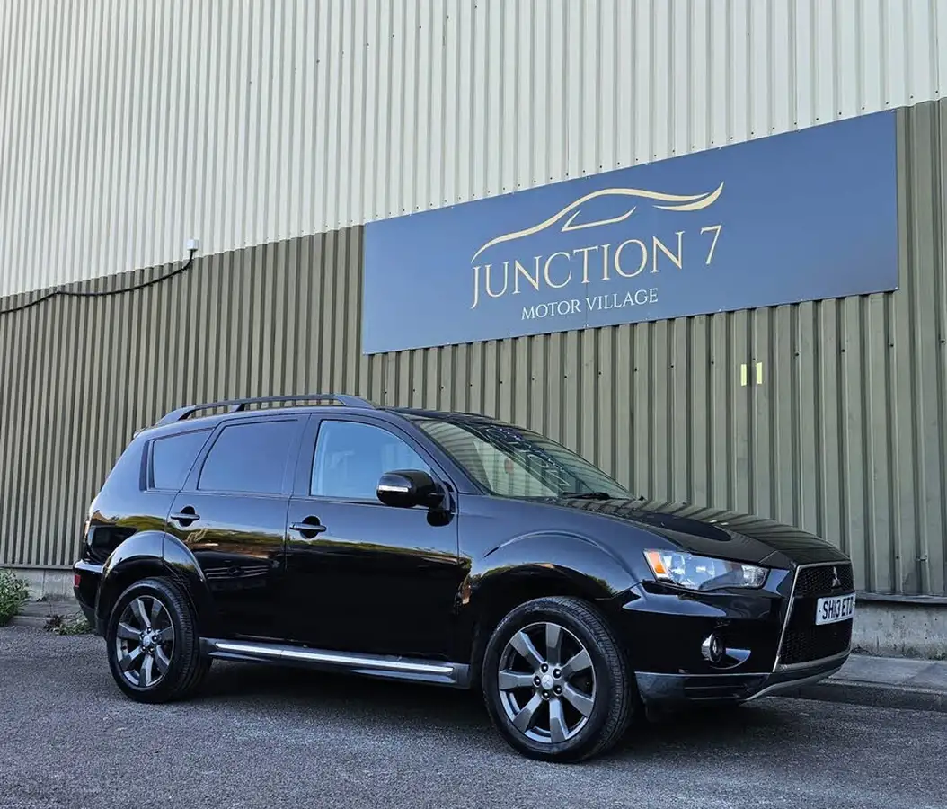 2013-mitsubishi-outlander-22td-gx3-big-8