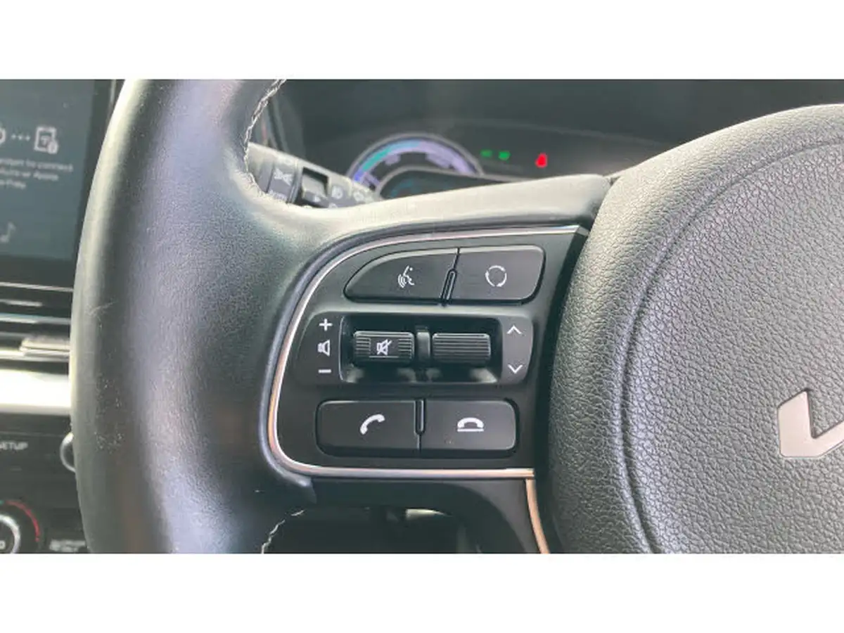 2022-kia-niro-16-gdi-2-139bhp-156kwh-big-23