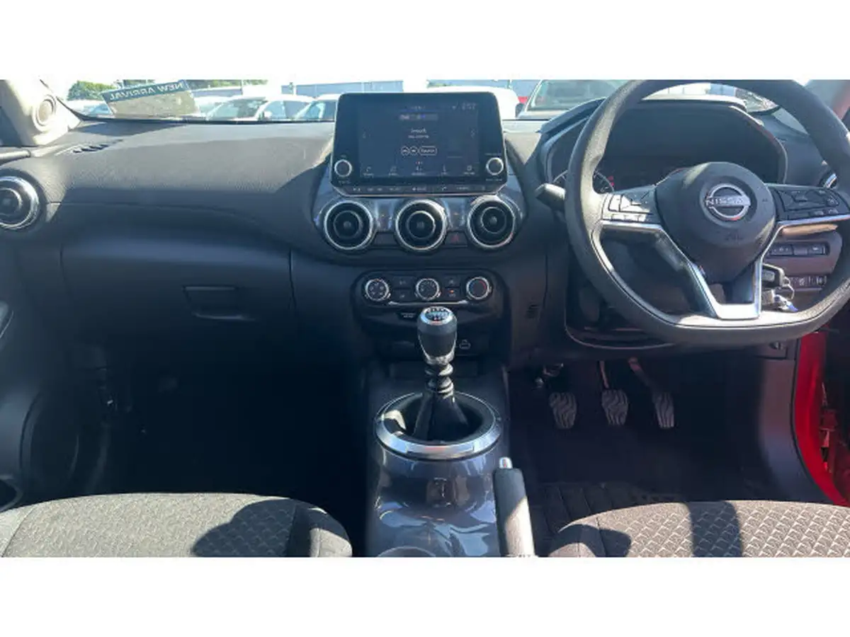 2024-nissan-juke-10-dig-t-acenta-big-13