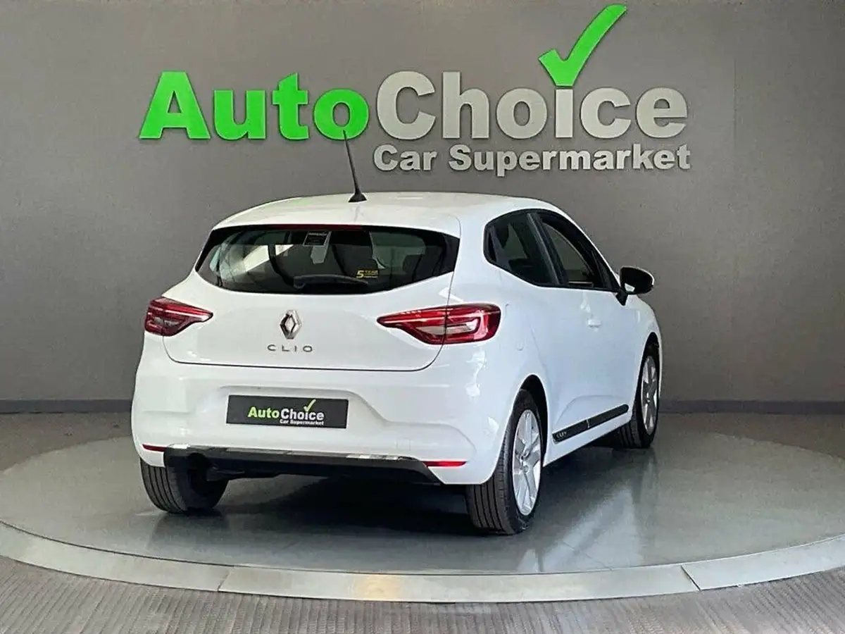 2020-renault-clio-10-sce-play-75bhp-big-15