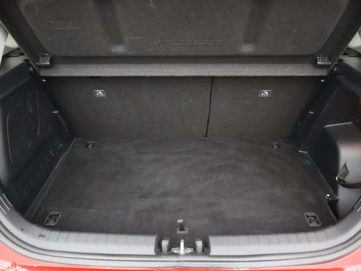 2022-hyundai-i20-10-t-gdi-premium-eclutch-imt-big-6
