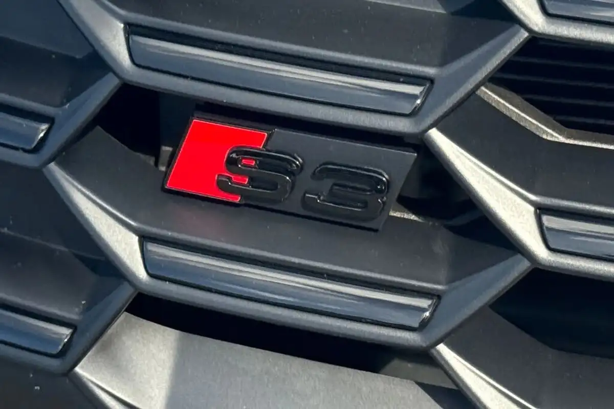 2023-audi-s3-20-tfsi-black-edition-saloon-4d-big-41