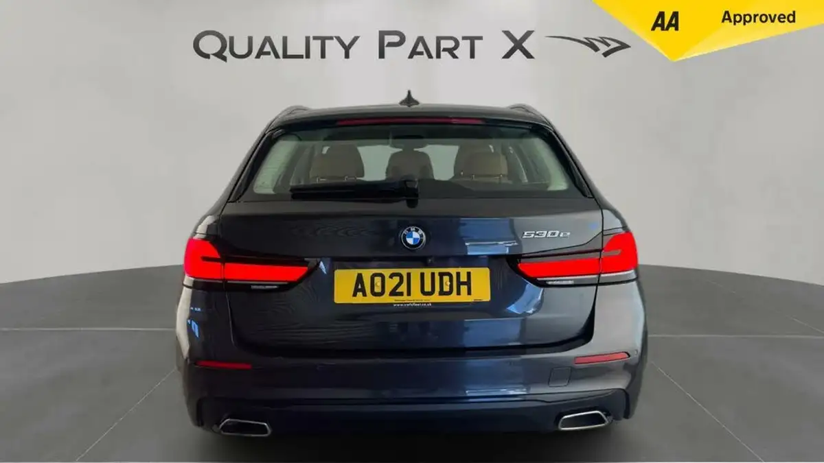 2021-bmw-5-series-20-530e-se-touring-5d-big-3