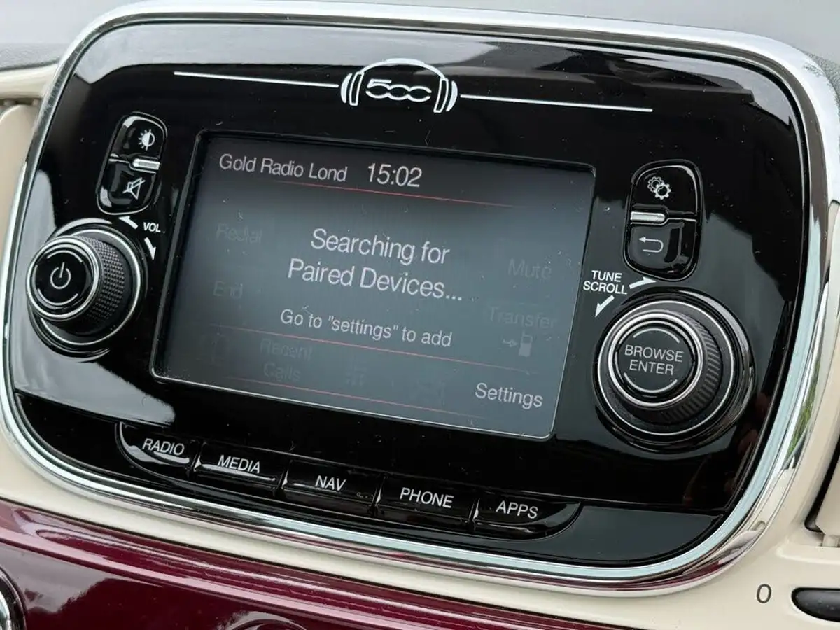 2015-fiat-500-12-lounge-ss-big-19