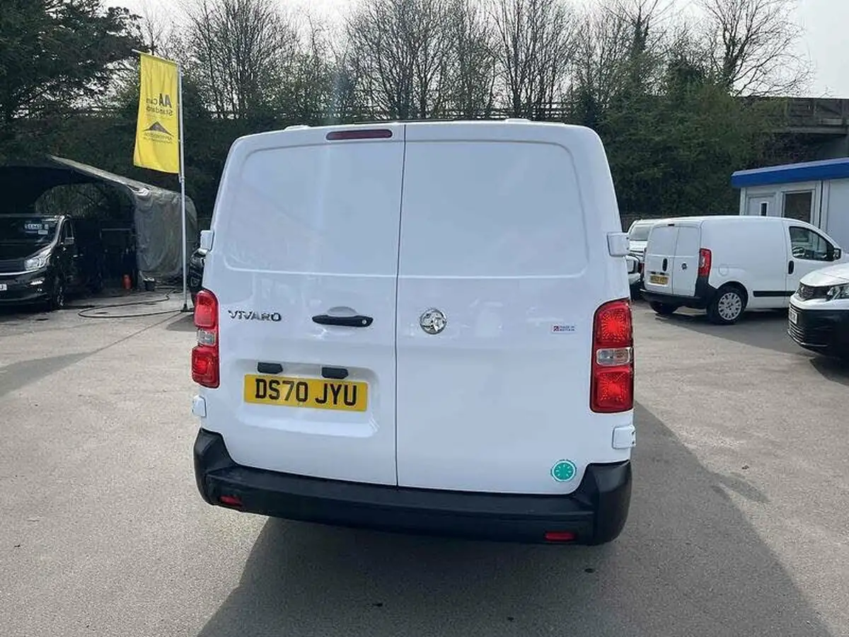 2020-vauxhall-vivaro-15td-2900-l2h1-edition-big-12