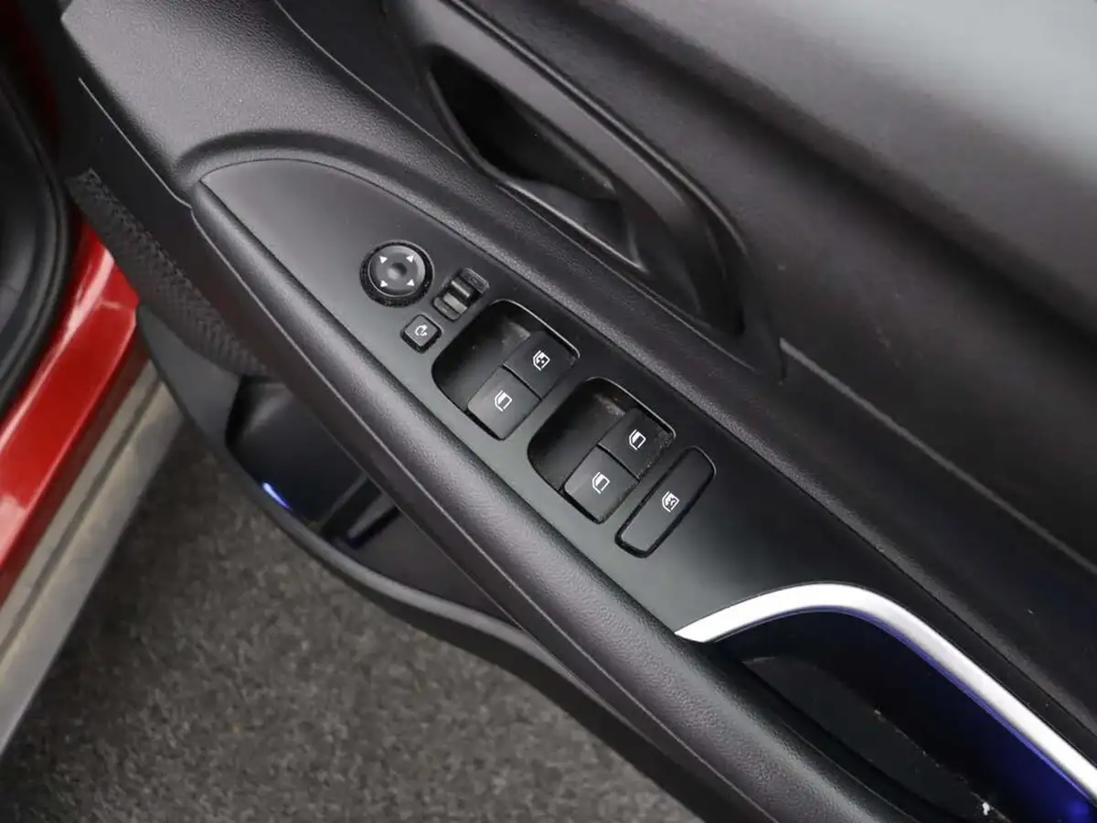 2022-hyundai-bayon-10-t-gdi-se-connect-dct-big-22