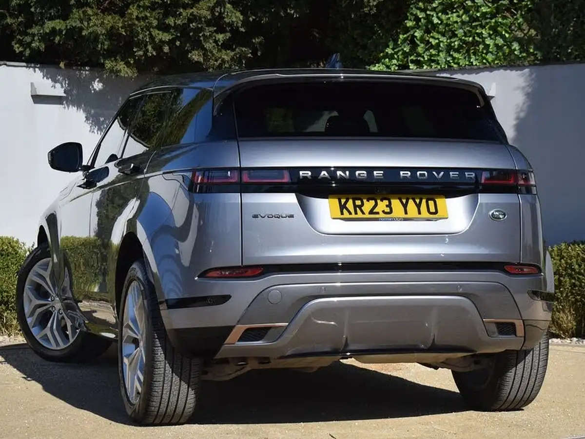 2023-land-rover-range-rover-evoque-20-d200-r-dynamic-se-big-1