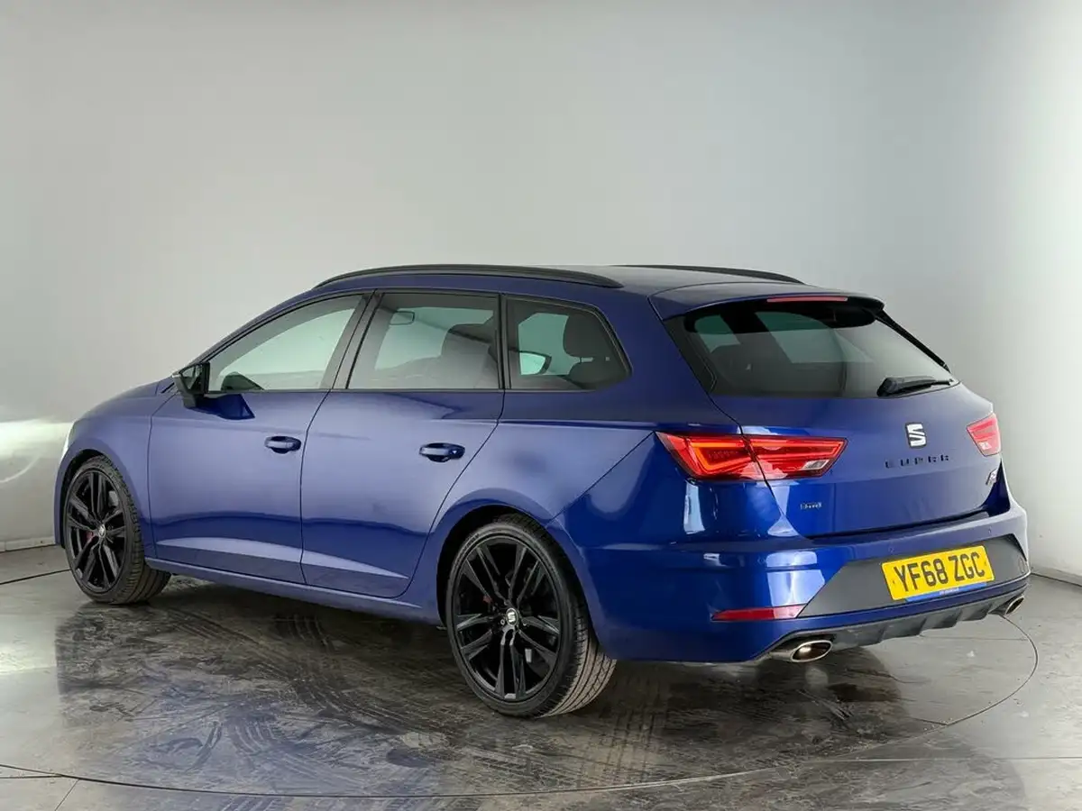 2018-seat-leon-20-tsi-cupra-300-estate-5d-dsg-4drive-big-3