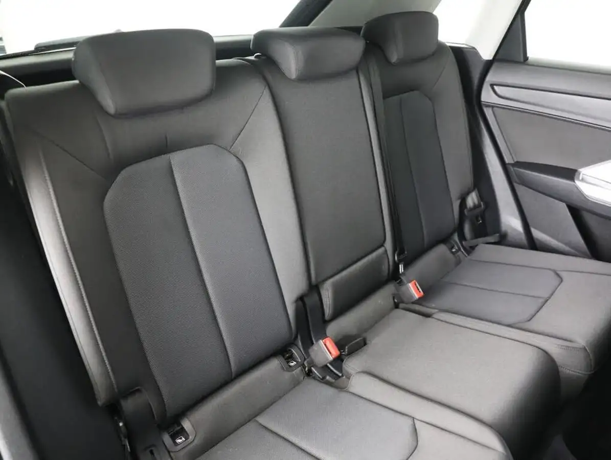 2022-audi-q3-20-35-tdi-technik-s-tronic-big-30