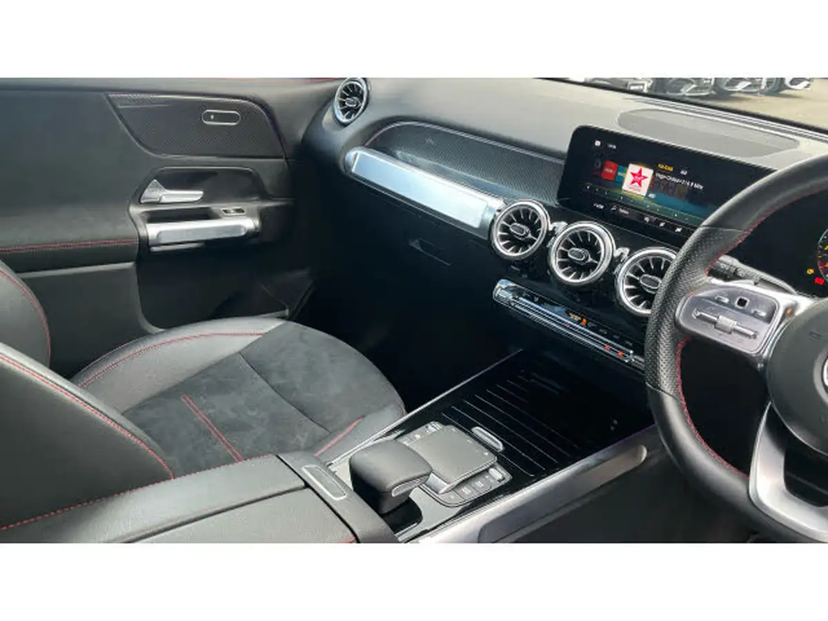 2023-mercedes-benz-glb-class-13-glb200-amg-line-executive-big-13