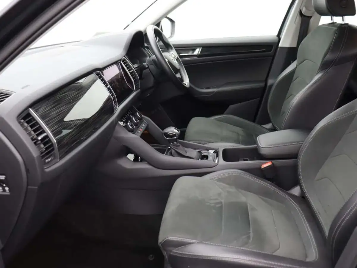 2021-skoda-kodiaq-15-tsi-se-l-dsg-big-12
