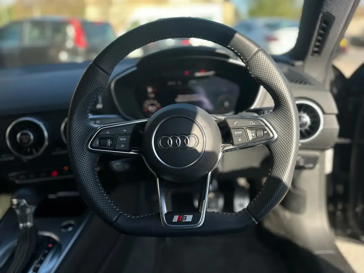 2023-audi-tt-coupe-20-40-tfsi-s-line-big-16