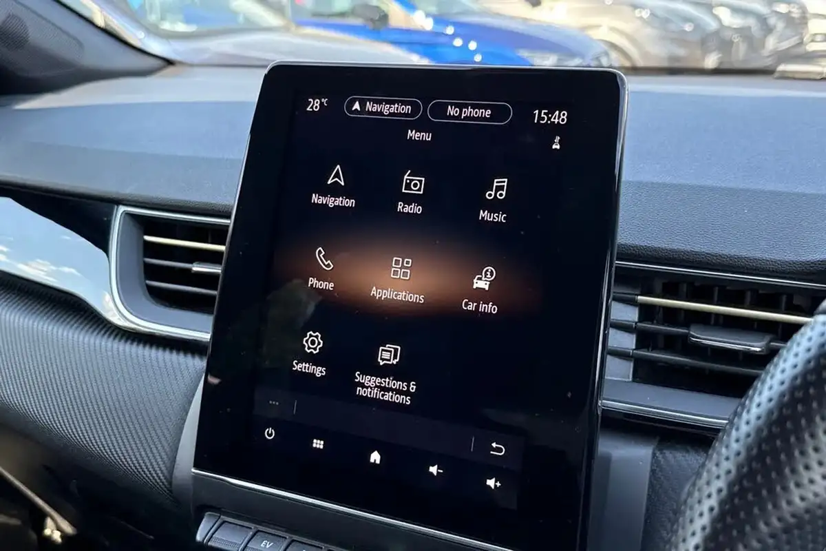 2023-renault-captur-16-e-tech-engineered-145ps-full-big-44