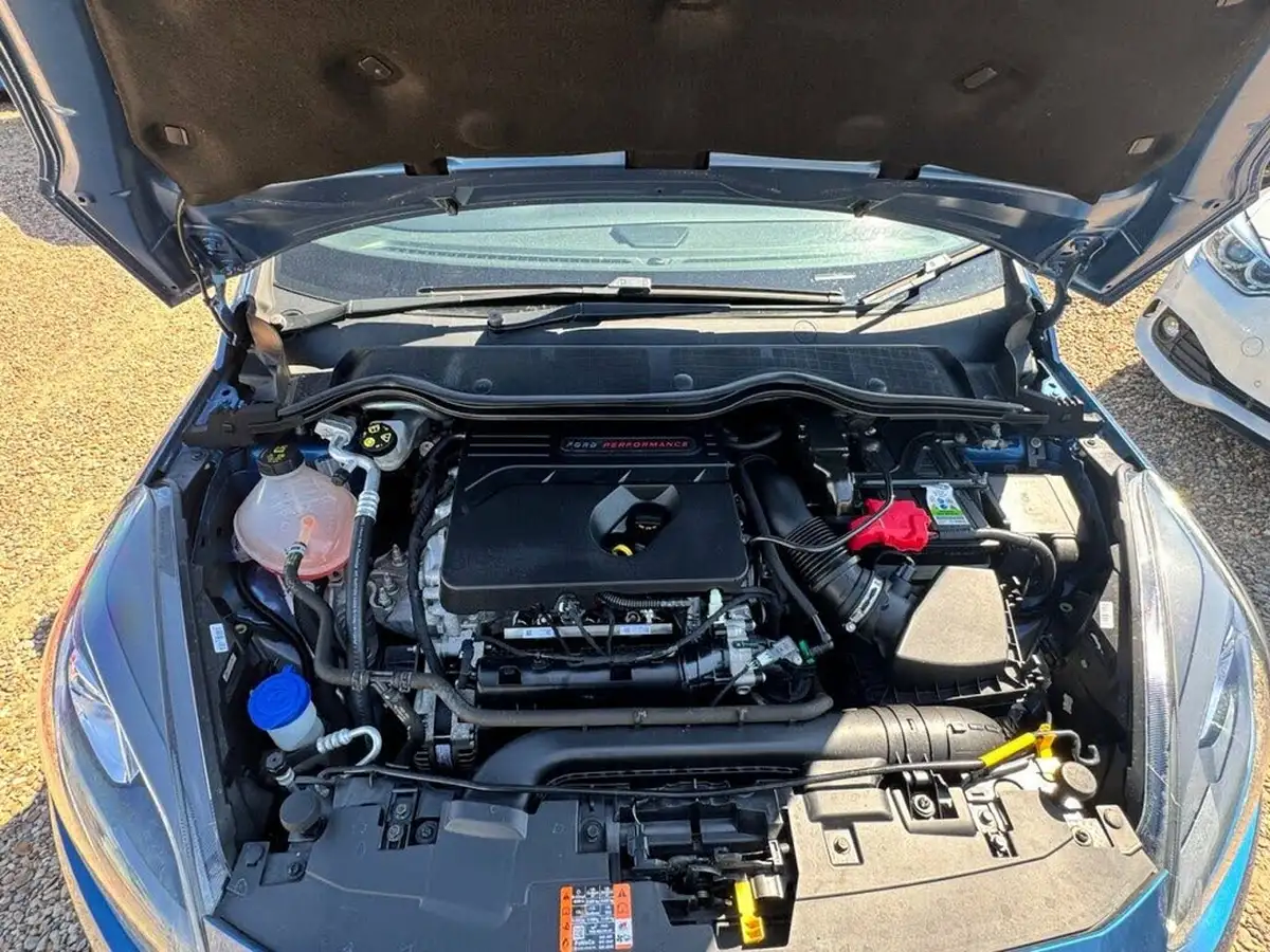 2019-ford-fiesta-15t-st-3-3d-big-34