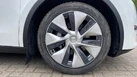 2022-tesla-model-y-e-long-range-small-19