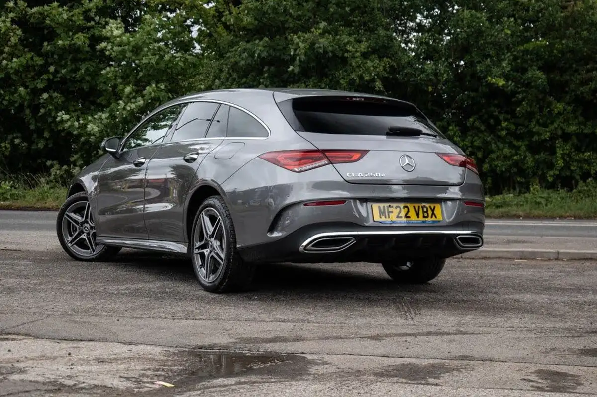 2022-mercedes-benz-cla-big-1
