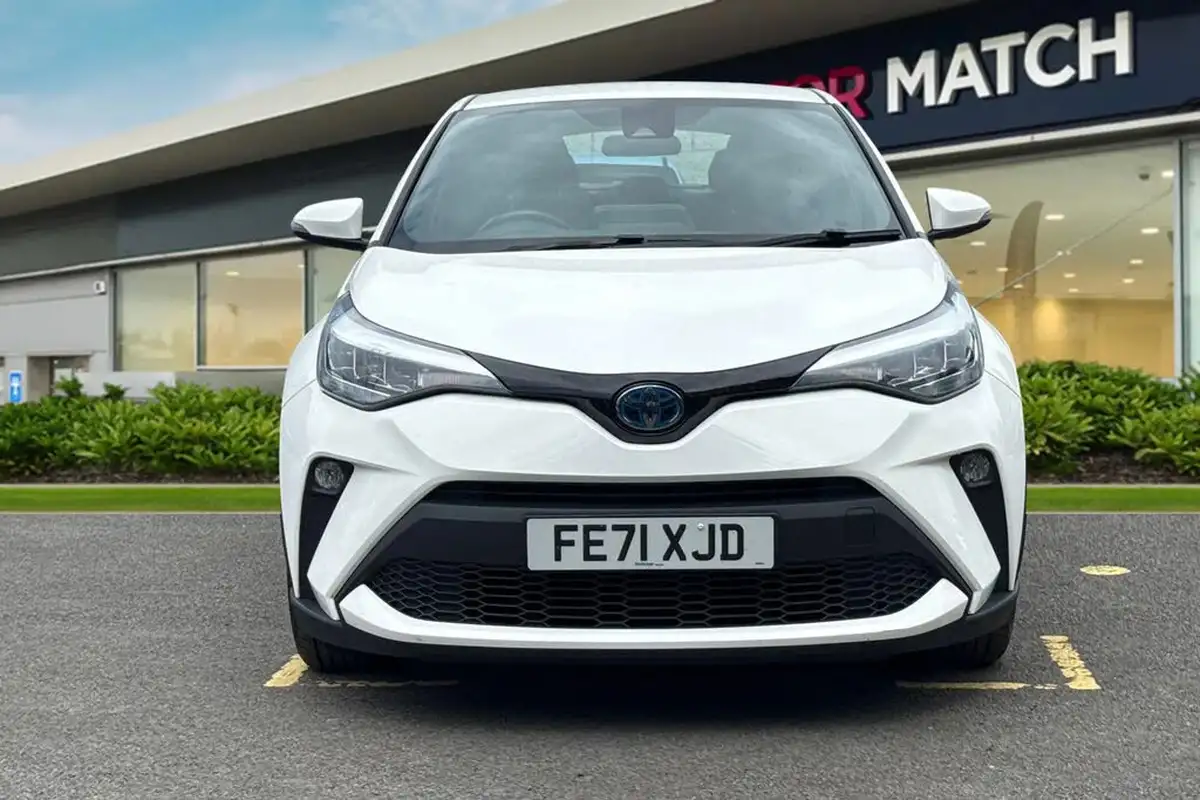 2021-toyota-c-hr-18-vvt-i-icon-big-5