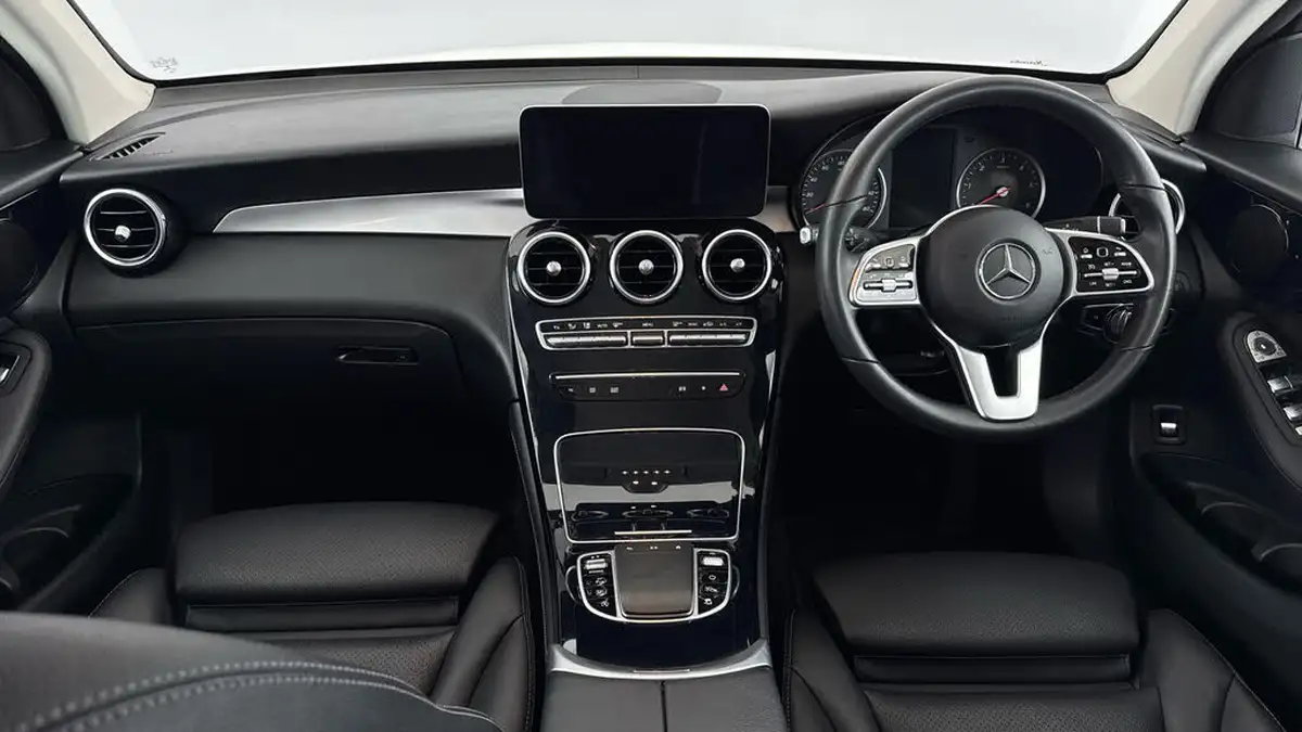 2020-mercedes-benz-glc-class-20d-glc220d-sport-big-10