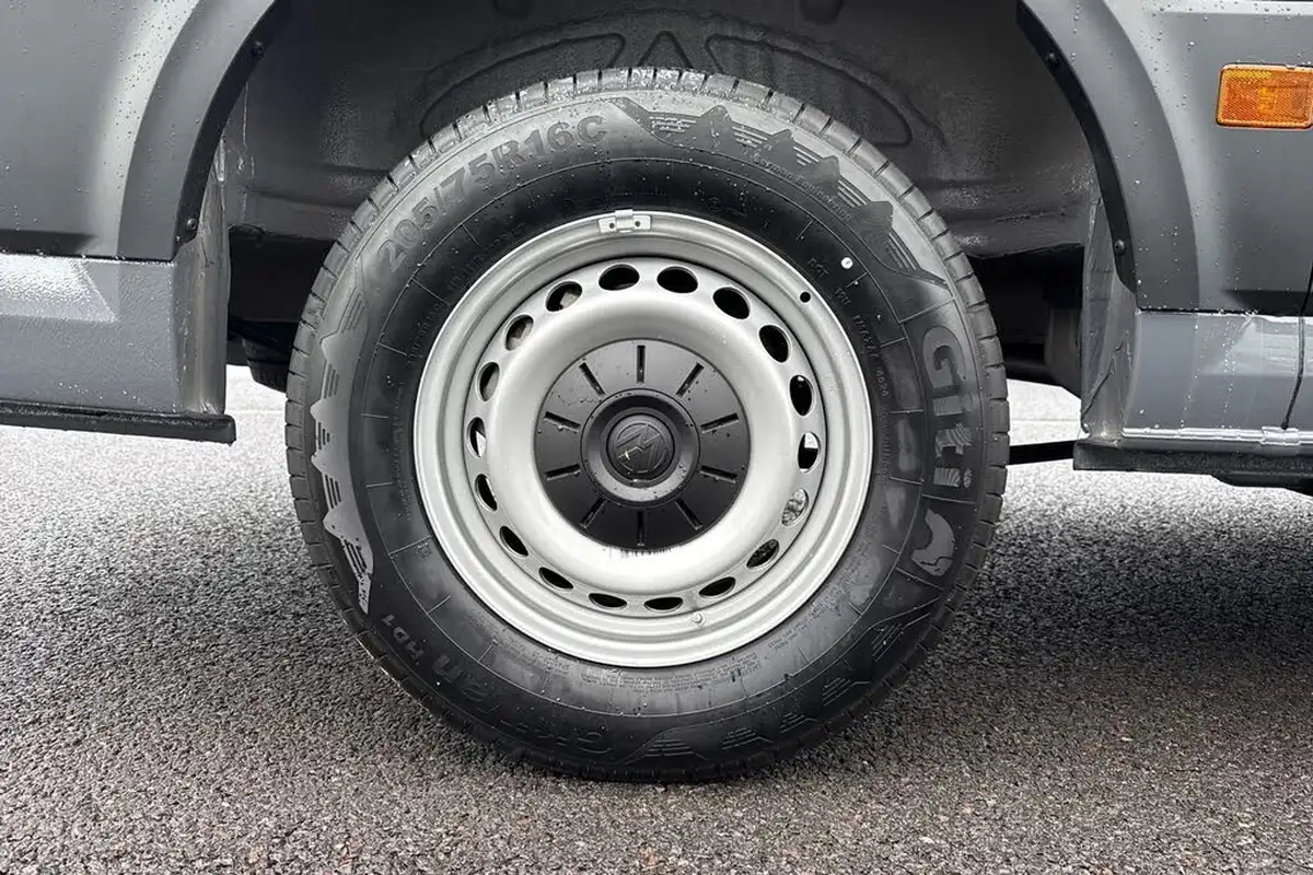 2024-volkswagen-crafter-20tdi-cr35-mwb-commerce-plus-140pseu6d-big-9