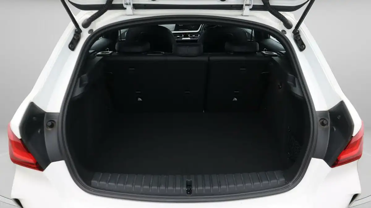 2022-bmw-1-series-15-118i-m-sport-lcp-dct-big-17