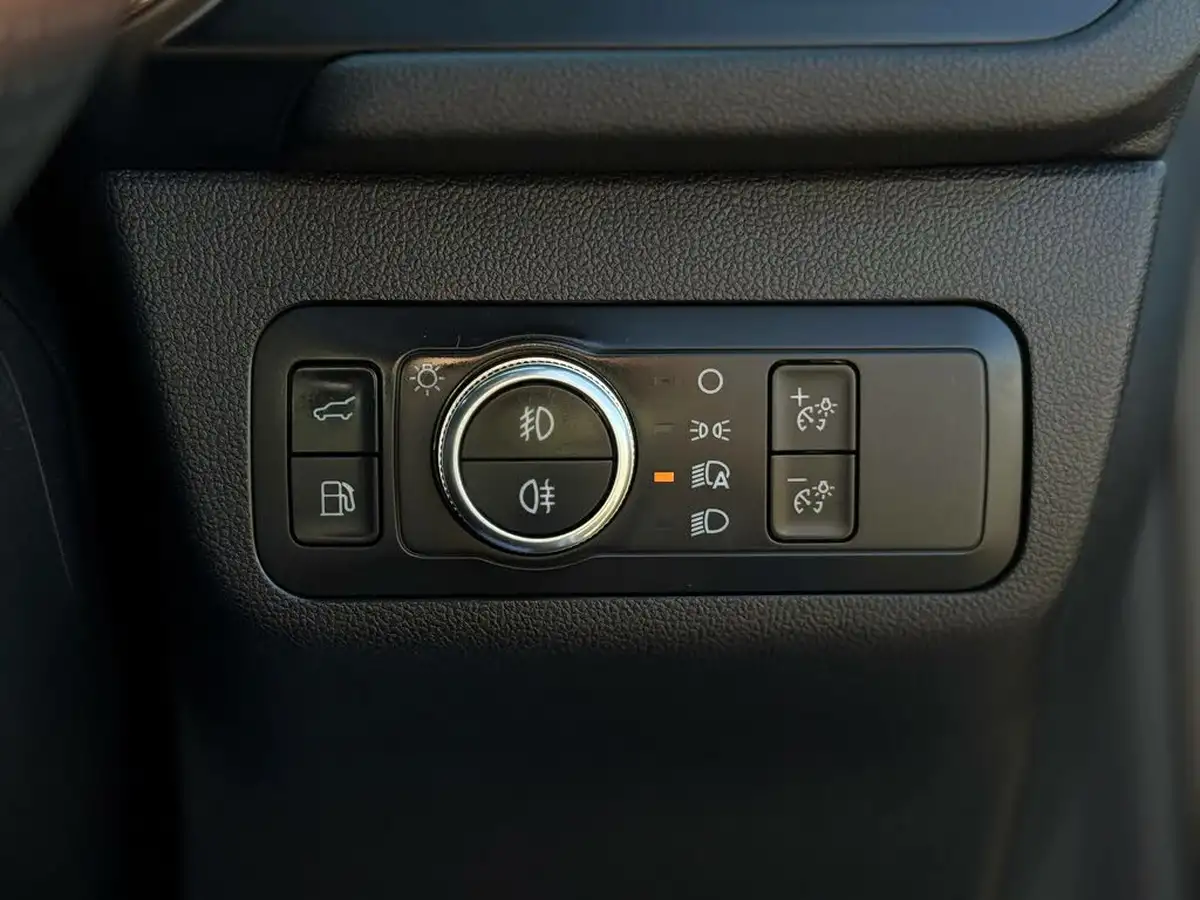 2020-ford-kuga-25t-st-line-first-edition-big-22
