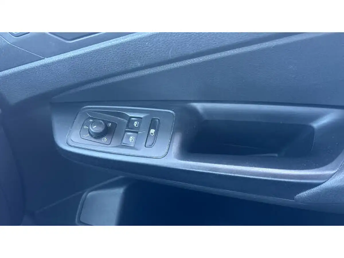 2021-volkswagen-caddy-20tdi-c20-cargo-commerce-pro-102pseu6d-big-18