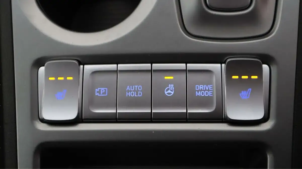 2022-hyundai-kona-e-premium-204ps-64kwh-7kw-obc-big-23