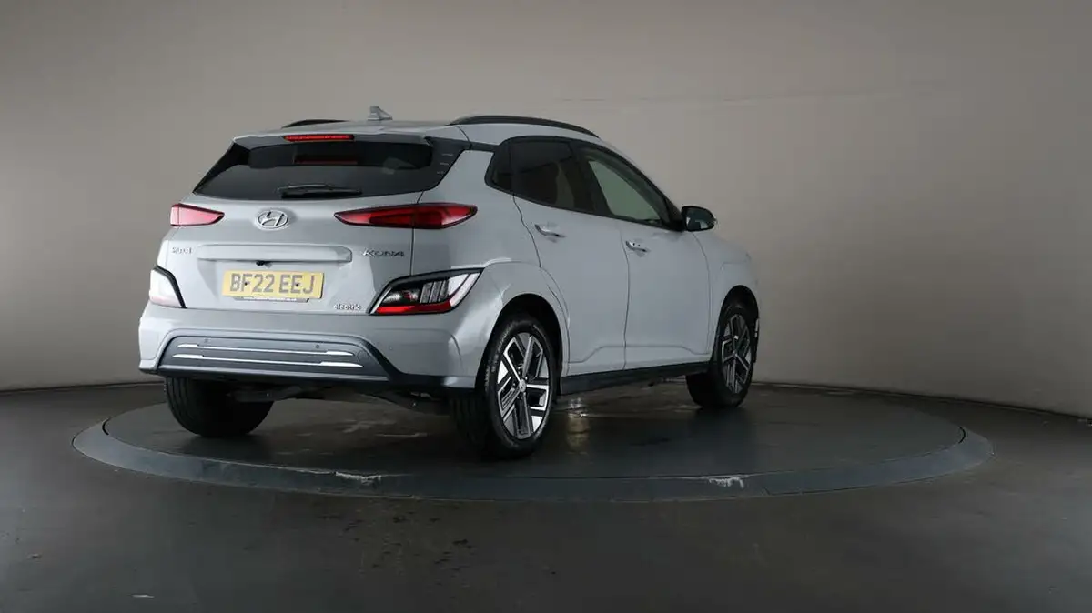 2022-hyundai-kona-e-premium-204ps-64kwh-7kw-obc-big-71