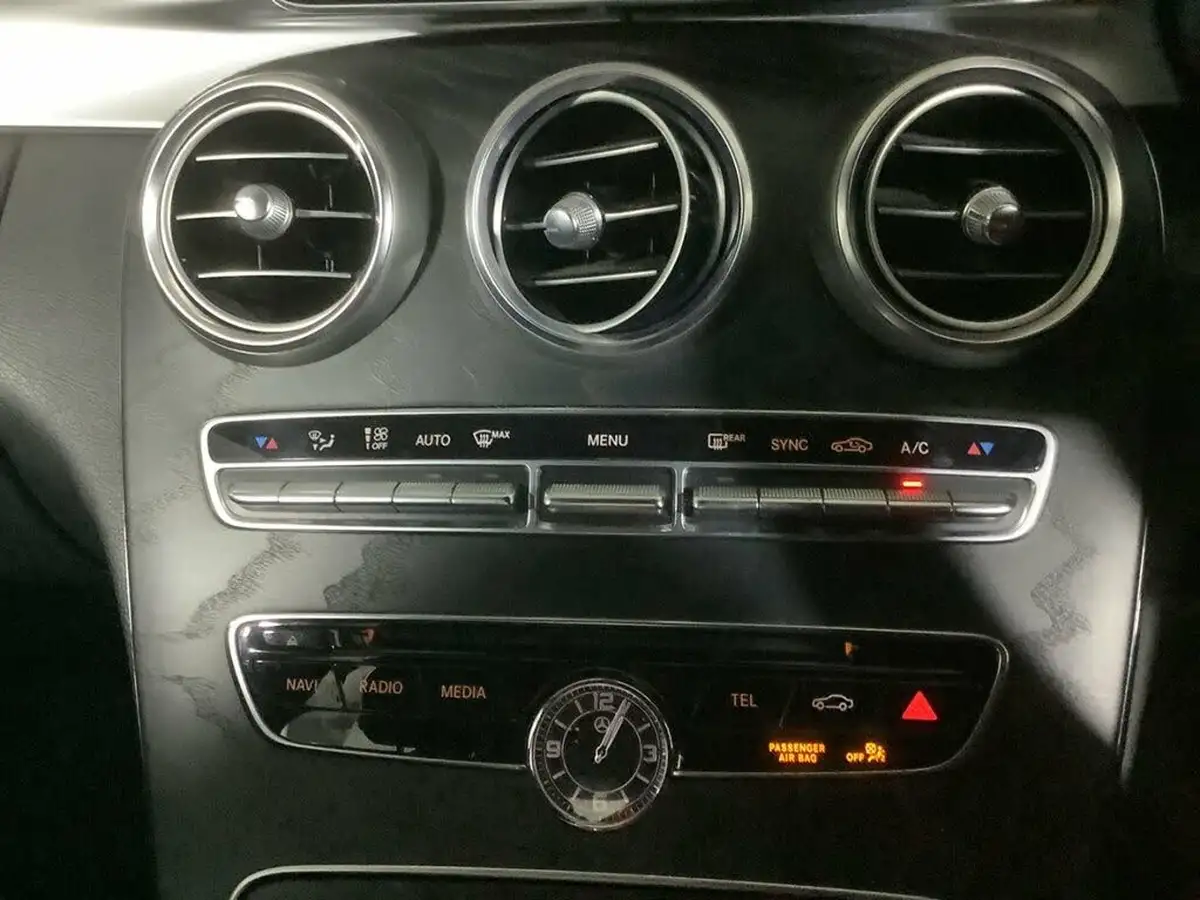2017-mercedes-benz-c-class-21d-c220d-amg-line-ss-saloon-4d-9g-tronic-plus-big-26