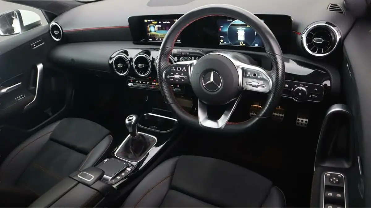 2021-mercedes-benz-a-class-13-a180-amg-line-hatchback-5d-big-8