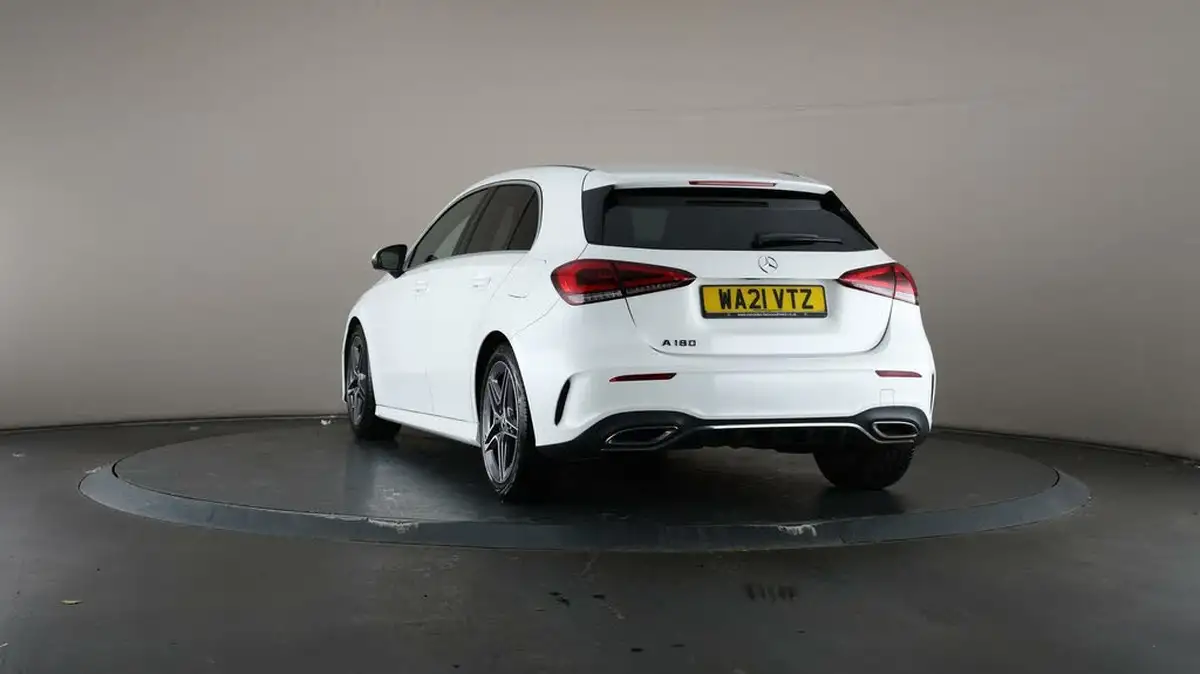 2021-mercedes-benz-a-class-13-a180-amg-line-hatchback-5d-big-48