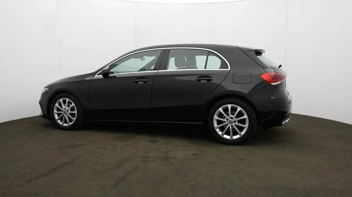 2018-mercedes-benz-a-class-15d-a180d-sport-116ps-ss-hatchback-5d-7g-dct-big-58