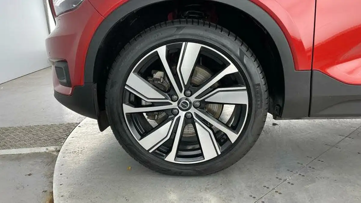 2022-volvo-xc40-15-t5-r-design-pro-big-37