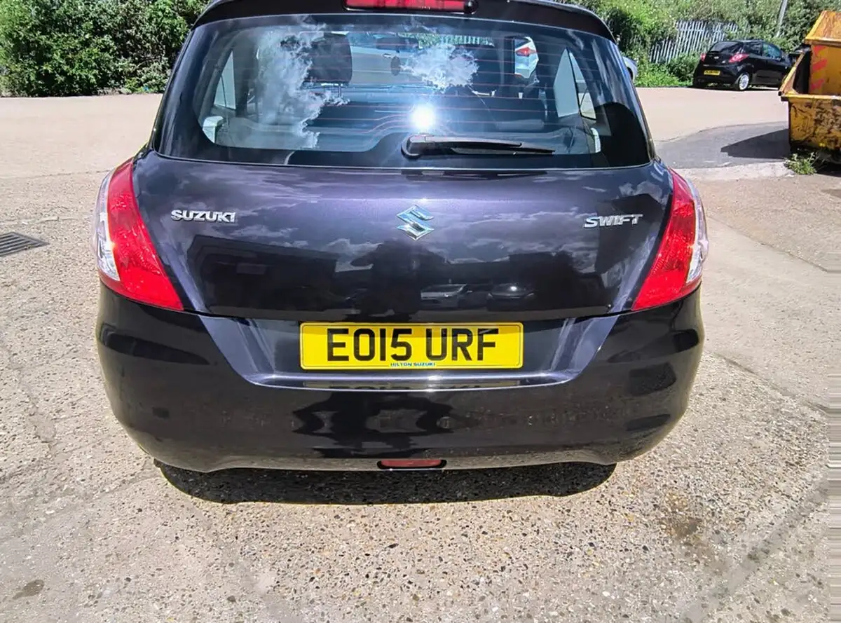 2015-suzuki-swift-12-sz3-3d-big-6