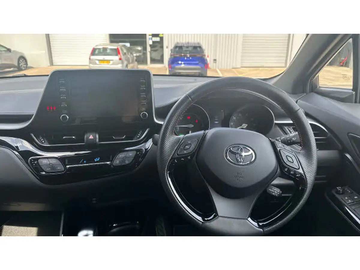 2021-toyota-c-hr-20-vvt-i-gr-sport-big-5