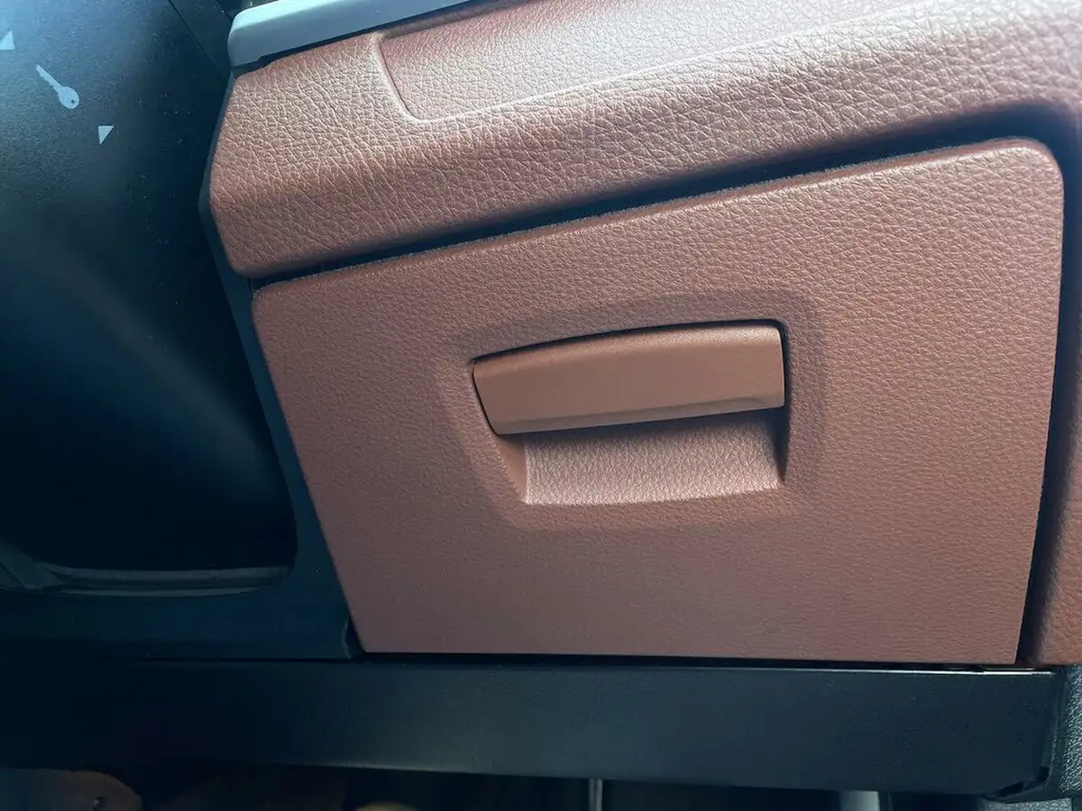 2014-bmw-5-series-big-70