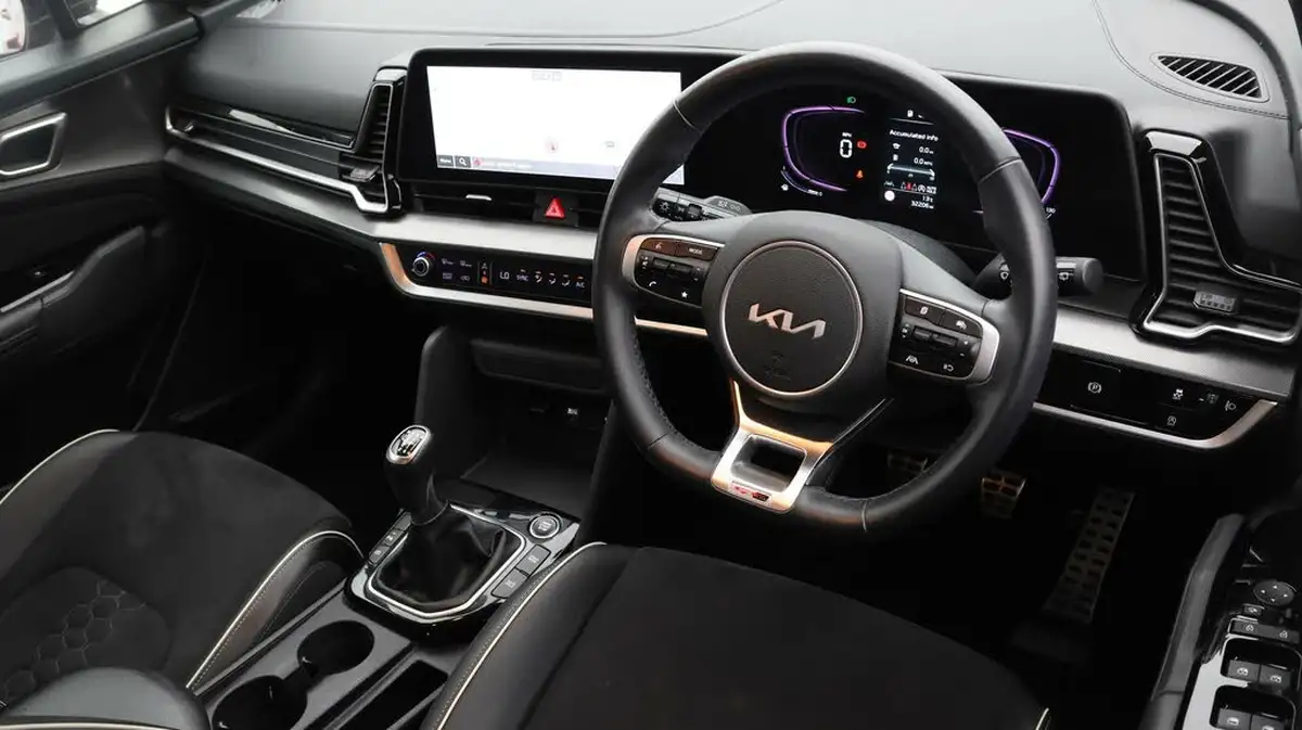 2022-kia-sportage-16-t-gdi-gt-line-148bhp-1598cc-big-8