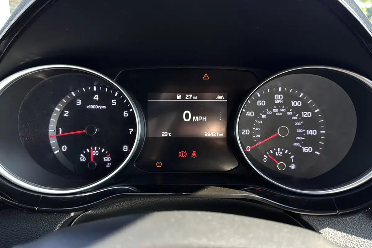 2021-kia-ceed-15-t-gdi-gt-line-big-12