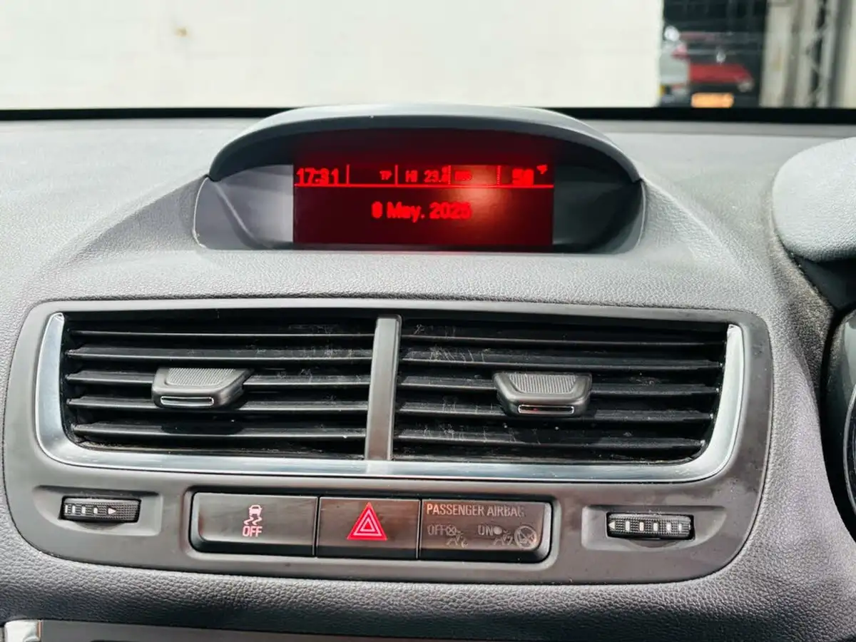 2015-vauxhall-mokka-14i-16v-turbo-se-auto-big-17