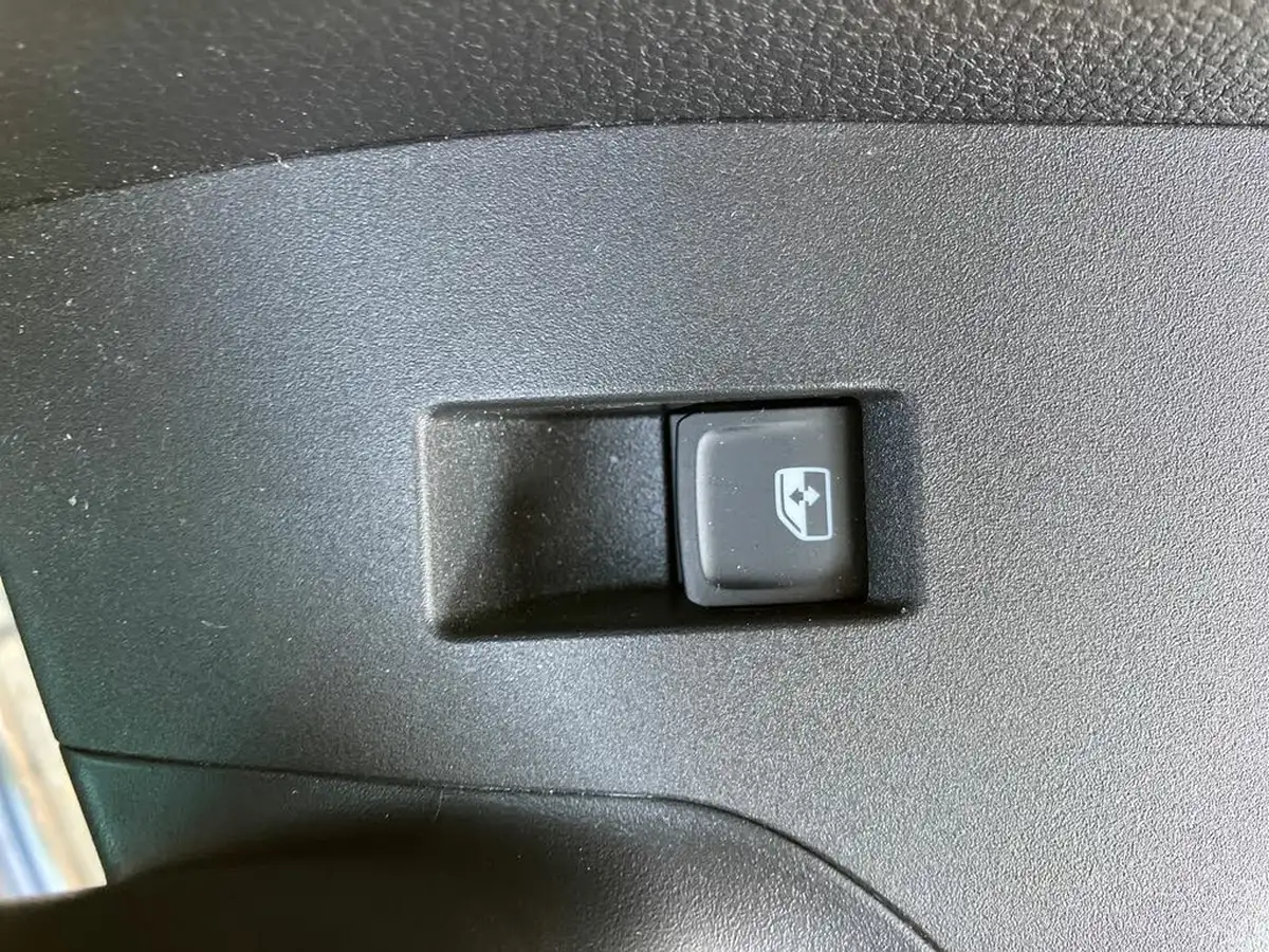 2022-seat-ibiza-10-tsi-xcellence-lux-95ps-big-28