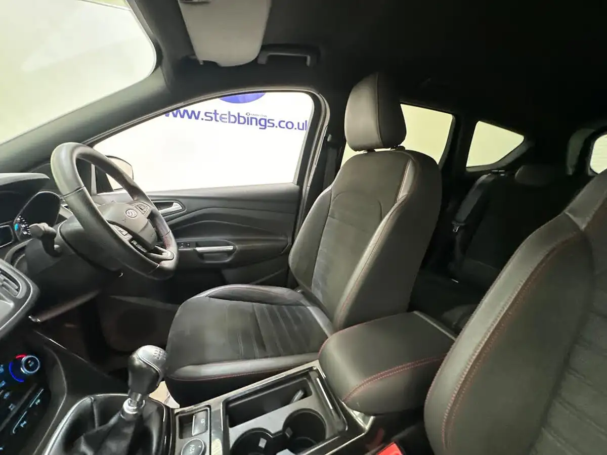 2019-ford-kuga-15tdci-st-line-ss-big-28