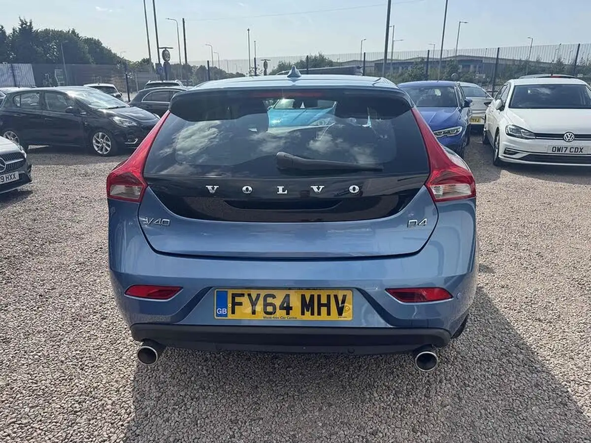 2014-volvo-v40-20td-d4-se-lux-190bhp-1969cc-geartronic-big-11