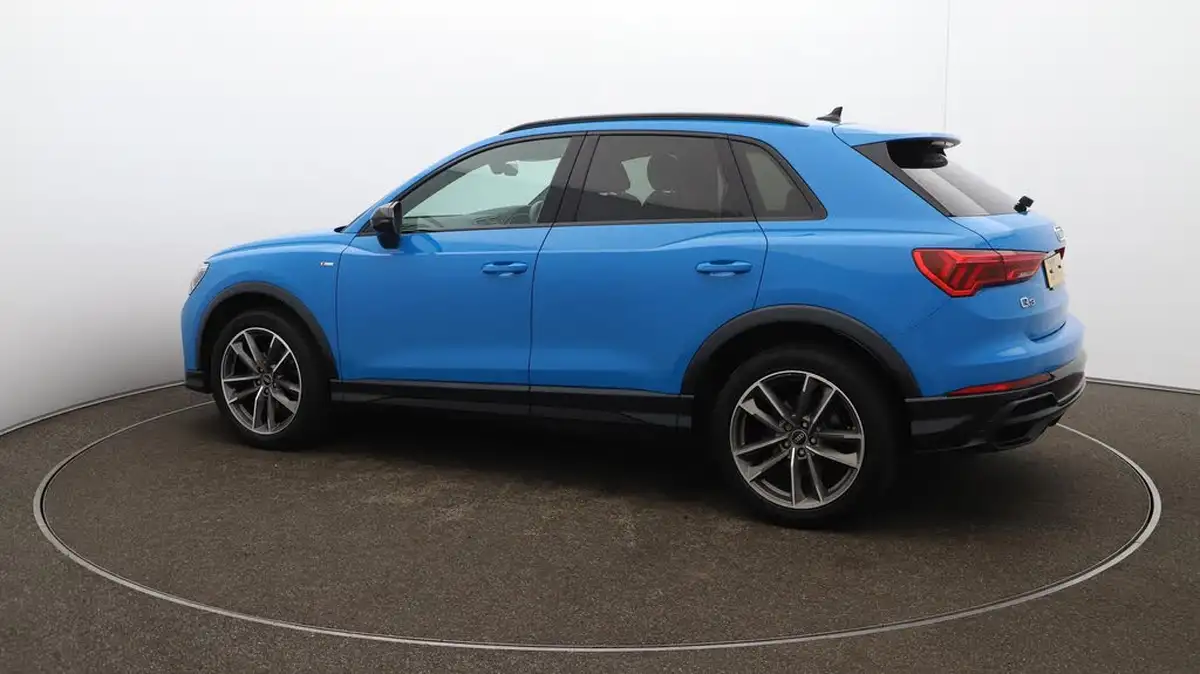 2021-audi-q3-15-35-tfsi-black-edition-codcomfort-sound-pack-station-wagon-big-40